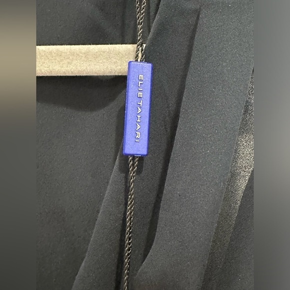 NWT Elie Tahari Silk Georgette Halter Top Medium Cowl Neck Navy Blue Chic - Picture 11 of 12